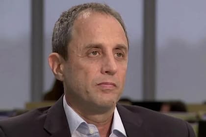 Ernesto Tenembaum, periodista y conductor de un ciclo radial en Radio Con Vos