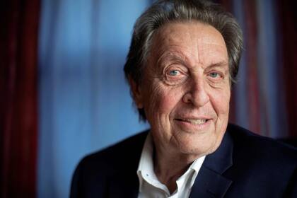 Errol Musk, el padre de Elon Musk, dejó entrever que su hijo podría comprar el club Liverpool