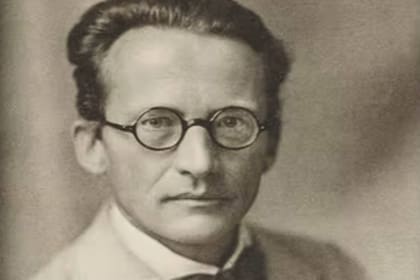 Erwin Schrodinger fue un físico austriaco-irlandés ganador del Premio Nobel, debido a sus importantes fundamentos en la física cuántica.