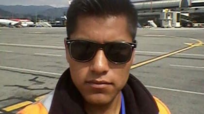 Erwin Tumiri, el técnico del avión que sobrevivió