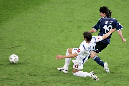 Su primer gol en un Mundial: a Serbia y de derecha