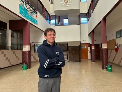 Es el fundador de Cresify, una herramienta de marketing reconocida por Microsoft for Startups