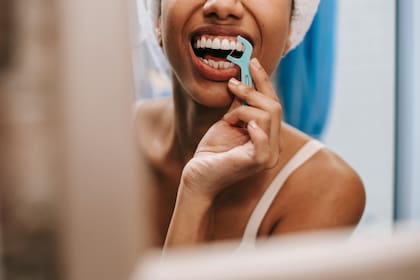 Es fundamental lavarse bien los dientes porque, de no hacerlo, se pueden desarrollar numerosas patologías