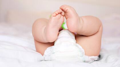 Es importante asegurarse de que la piel d elos bebés no se encuentre muy irritada por el sudor