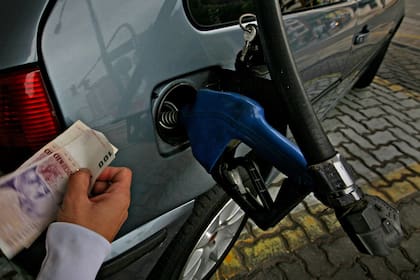 La incidencia del bioetanol de caña de azúcar en los combustilbles es del 6%