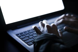 Advierten sobre estafas con un falso mail de la Policía Federal vinculado a delitos sexuales