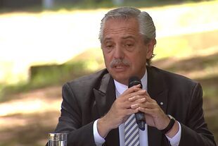 “Es maravilloso que el Estado se ocupe de darle casas dignas a quienes lo necesitan, el Estado debe estar presente para los problemas que el mercado no resuelve”, dijo el Presidente