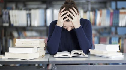 Es más probable que los pensamientos intrusivos aparezcan en momentos de estrés