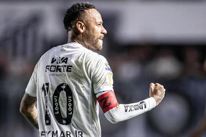 "Es mi lugar en el mundo, es el club de mi vida", dijo Neymar sobre Santos
