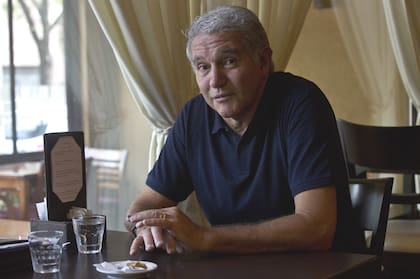 “Es muy difícil jugar con el mejor del mundo”, dispara Burruchaga sobre Messi