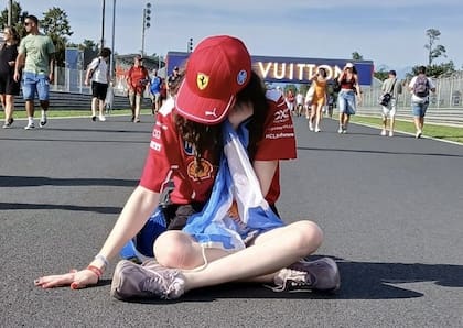 "Es muy divertido estar en un lugar con tanta gente reunida por un deporte que no es tan común ni popular como el fútbol”, dice Sol