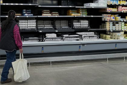 “Es un entorno desafiante para operar en el comercio minorista en este momento”, advirtió el director financiero de Walmart