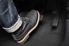 La señal de tránsito que la mayoría de la gente ignora: “Hay que frenar”