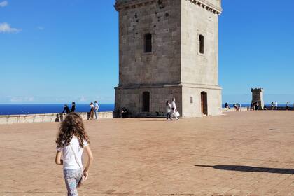 “Nos sentíamos un poco turistas pero creo que fue buena esa sensación inicial para hacer una transición y adaptación más suave y natural. También ayudaba la época del año. Empezaba ya el buen tiempo y la ciudad estaba radiante”.
