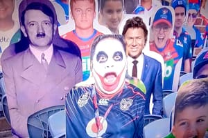 Indignación en Australia: apareció una imagen de Hitler en un partido de rugby