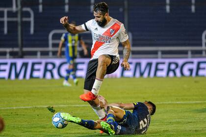 Escena de juego del partido entre River Plate y Rosario Central, de la fecha pasada.