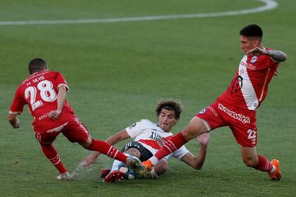 River y Argentinos igualaron en Avellaneda