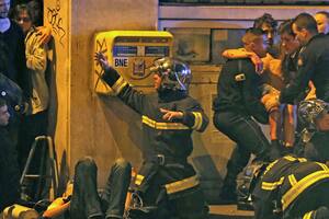 El fotógrafo chileno que, hace 10 años, sobrevivió al ataque terrorista al club Bataclan de París