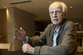 Antonio Escohotado: “La solución uruguaya al problema de las drogas es absurda"