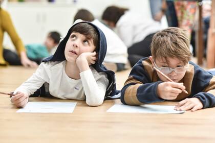 Escritura creativa y taller de filosofía: dos opciones para el público infantil