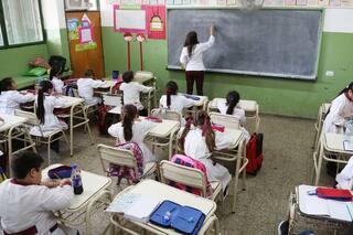 Los docentes de Neuquén volvieron a dictar clases después de 43 días de paro