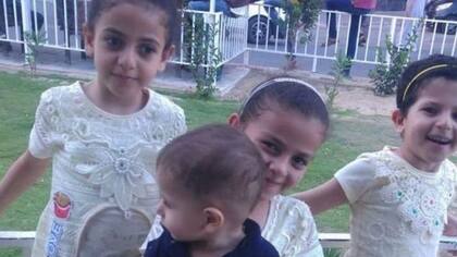 Eslam, Abdullah, Raghad y Sarah