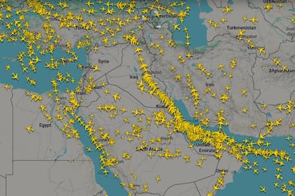Espacio areo de Oriente Medio, 28 de febrero a las 6:00 a. m. (Flightradar24)