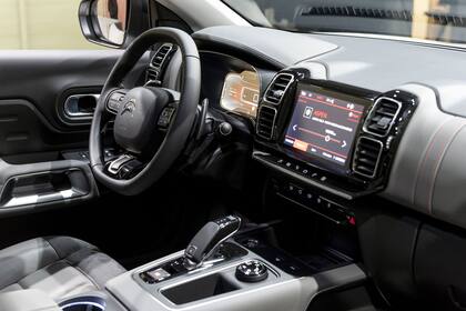 Espacio, comodidad y tecnología en el interior del nuevo Citroën C5 Aircross