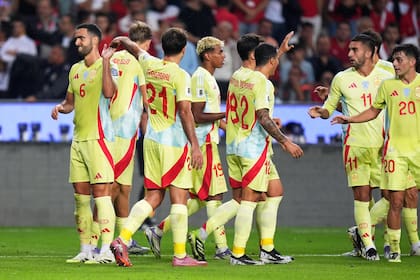 España construyó un festival de goles ante Turquía y es el nuevo líder del Ranking FIFA