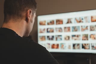 Cómo funciona la polémica app para menores de edad que prueban en España y en Francia