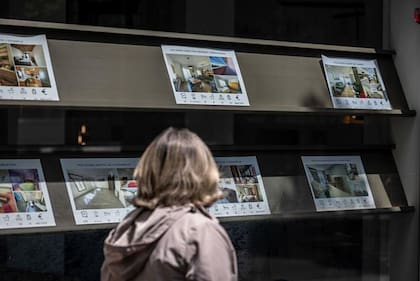 Los expertos señalan a la escasa oferta de vivienda en el alquiler como una de los problemas del mercado inmobiliario español.