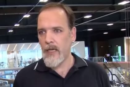 Especialista en informática, Smaldone realizó diversas denuncias y reportes de vulnerabilidades en los sistemas utilizados en las elecciones de los últimos años