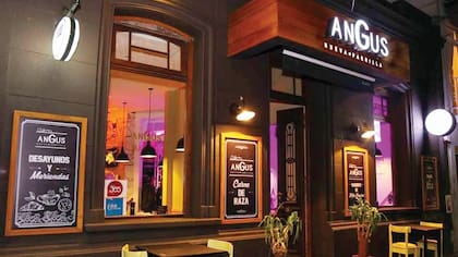 Especialistas en carne, en Angus no podía faltar un buen sándwich de este estilo