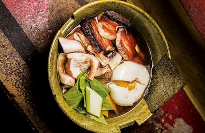 Especias, colores, picantes, aromas y múltiples platitos son las contraseñas de la cocina asiática