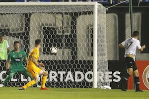 Copa Libertadores: Rosario Central perdió con Libertad y empieza a despedirse