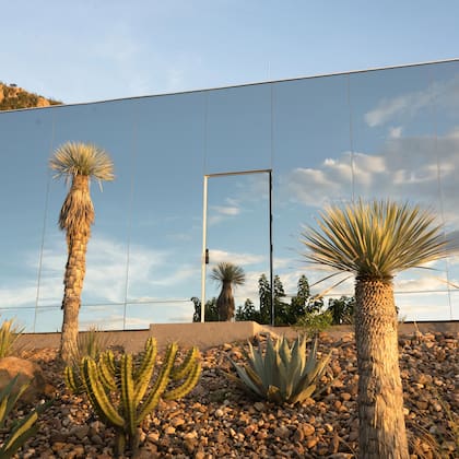 Esta casa en México tiene vidrios con recubrimiento de UV