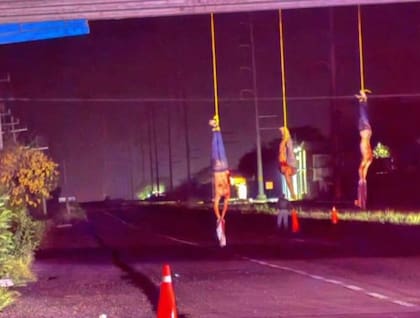 Esta es la imagen que circula en redes sociales donde se ven 3 cuerpos decapitados, aunque se desconoce la veracidad de la imagen