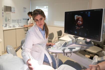 Esta fecha reconoce el rol que cumplen las personas que trabajan de obstetras