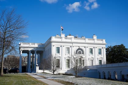 Esta fotografía del lunes 20 de enero de 2025 muestra la Casa Blanca, en Washington. (AP Foto/Stephanie Scarbrough)