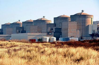 Esta fotografía tomada el 5 de marzo de 2014 muestra la central nuclear de Gravelines