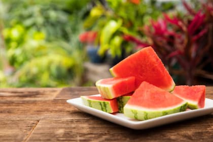 Esta fruta está compuesta en un 90% de agua.