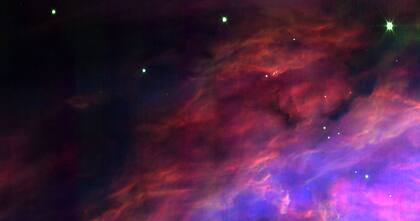 Esta imagen recortada del Telescopio Espacial James Webb captura un área al noreste del corazón de la Nebulosa de Orión. Foto: Archivo.