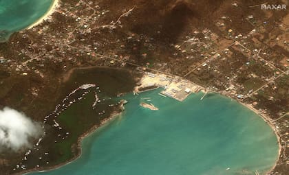Esta imagen satelital proporcionada por Maxar Technologies muestra una descripción general de Argyle en la isla Carriacou, Granada, el 2 de julio de 2024, después del huracán Beryl