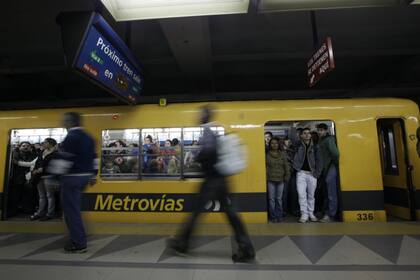 Está interrumpida la línea D del subte