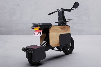 Esta moto eléctrica de Icoma se pliega para que ocupe menos espacio cuando no se usa