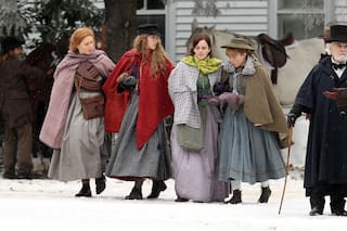 Así lucen las hermanas March en las primeras imágenes de Mujercitas