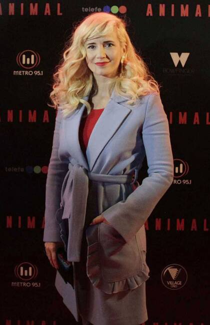 Griselda, super rubia por su nuevo trabajo en TV, llamó la atención de los flashes