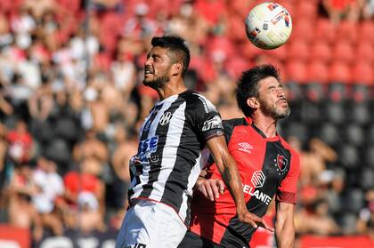 Esta tarde, Newell´s no pudo jugar un buen partido y ganó sin muchos argumentos futbolísticos.