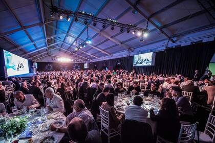 Esta vez el encuentro se realizará en el predio de La Rural. El Campus de la universidad (foto) continúa en plena transformación por la construcción del nuevo Edificio Parque y su plaza central, que se inaugurarán en 2026