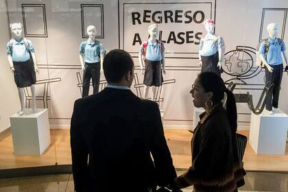 Esta vidriera está ubicada en un importante shopping de Caracas